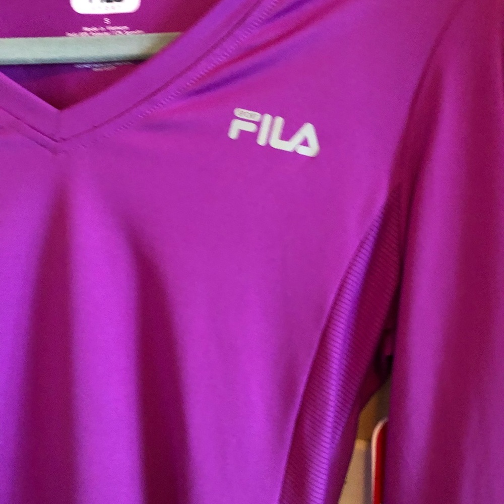 Woman small New Fila Sports top